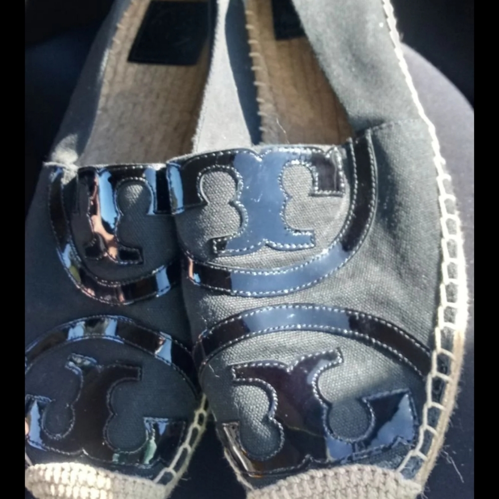 Tory Burch flats